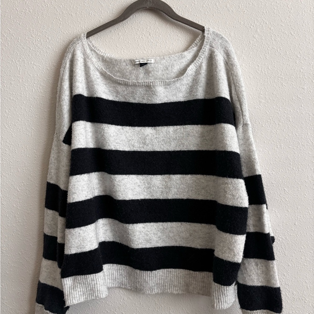 American Eagle Outfitters Ballet Sweater